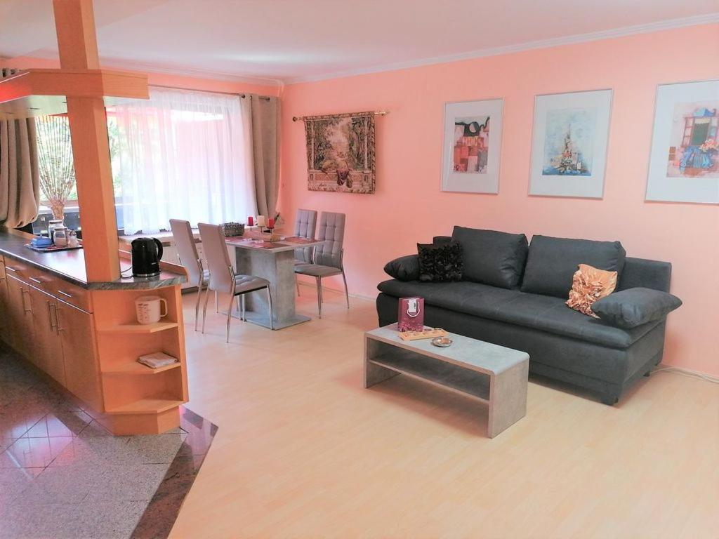 Top Ferienwohnung Mit Tiefgaragenstellplatz, Auch Fuer Laengere Aufenthalte ساسباشفالدن المظهر الخارجي الصورة