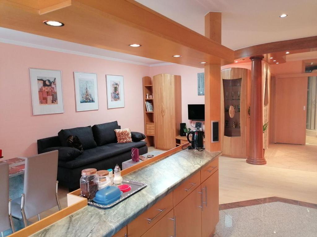 Top Ferienwohnung Mit Tiefgaragenstellplatz, Auch Fuer Laengere Aufenthalte ساسباشفالدن المظهر الخارجي الصورة